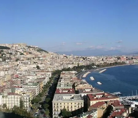 Beb Maryposa Bed and Breakfast Νάπολη